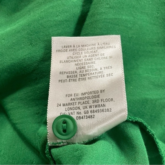 ANTHROPOLOGIE Maeve green raised Swiss dot pattern scalloped hem blouse. Size 2 - Picture 5 of 9